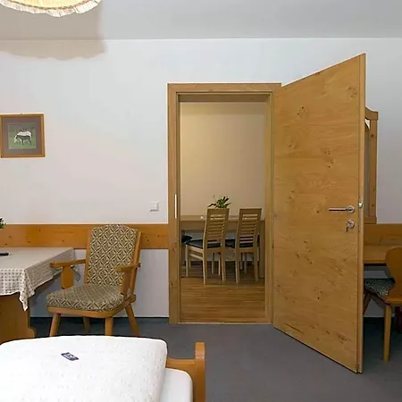 Hotell In Near Amade 2*